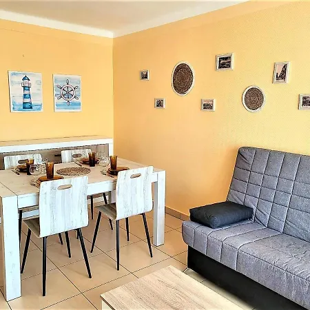 Apartment Apto En 2ª Linea De Playa Con Terraza, Wifi Y Parking Comunitario En Santa Margarita, - Es-258-67